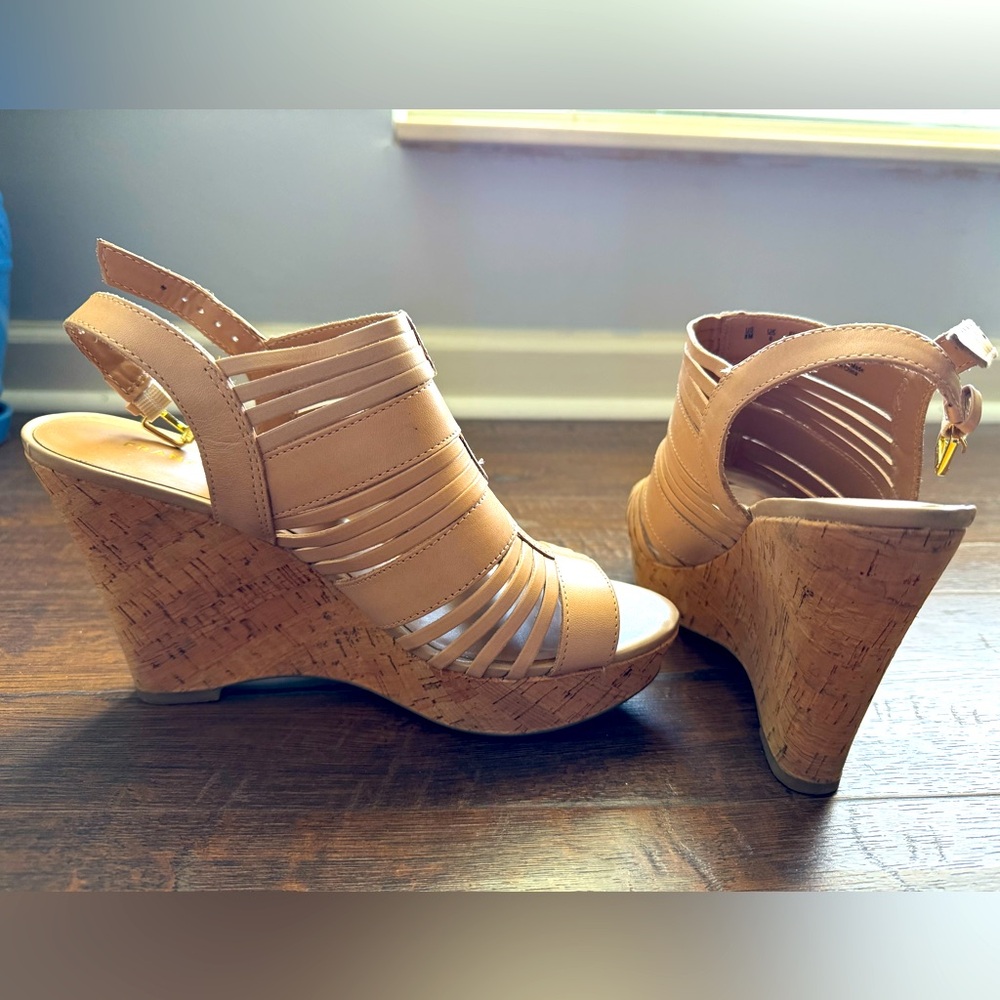 Franco Sarto ~ USED Sharp Wedge Sandal Dark Beige Size 8